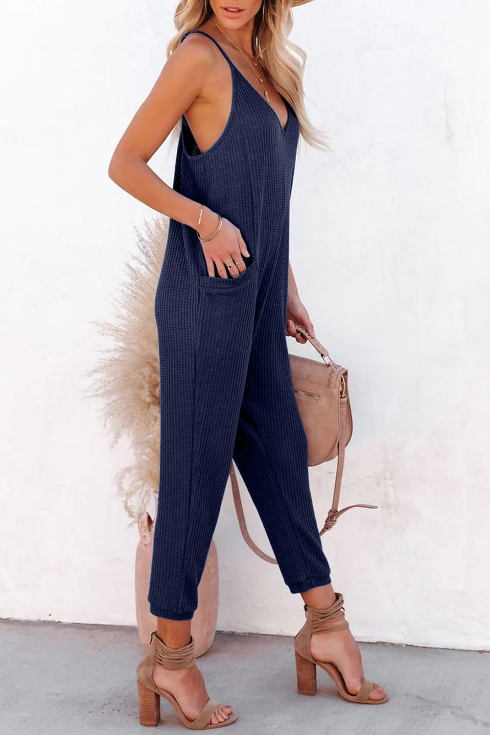 Blue Casual Textured Sleeveless V-Neck Pocketed Jumpsuit