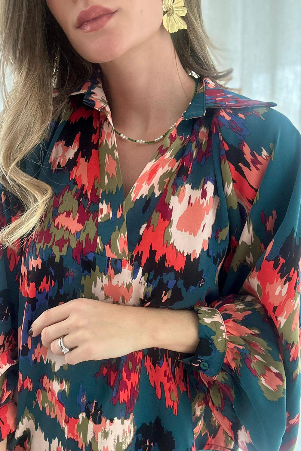 V Neck Puff Sleeve Blouse