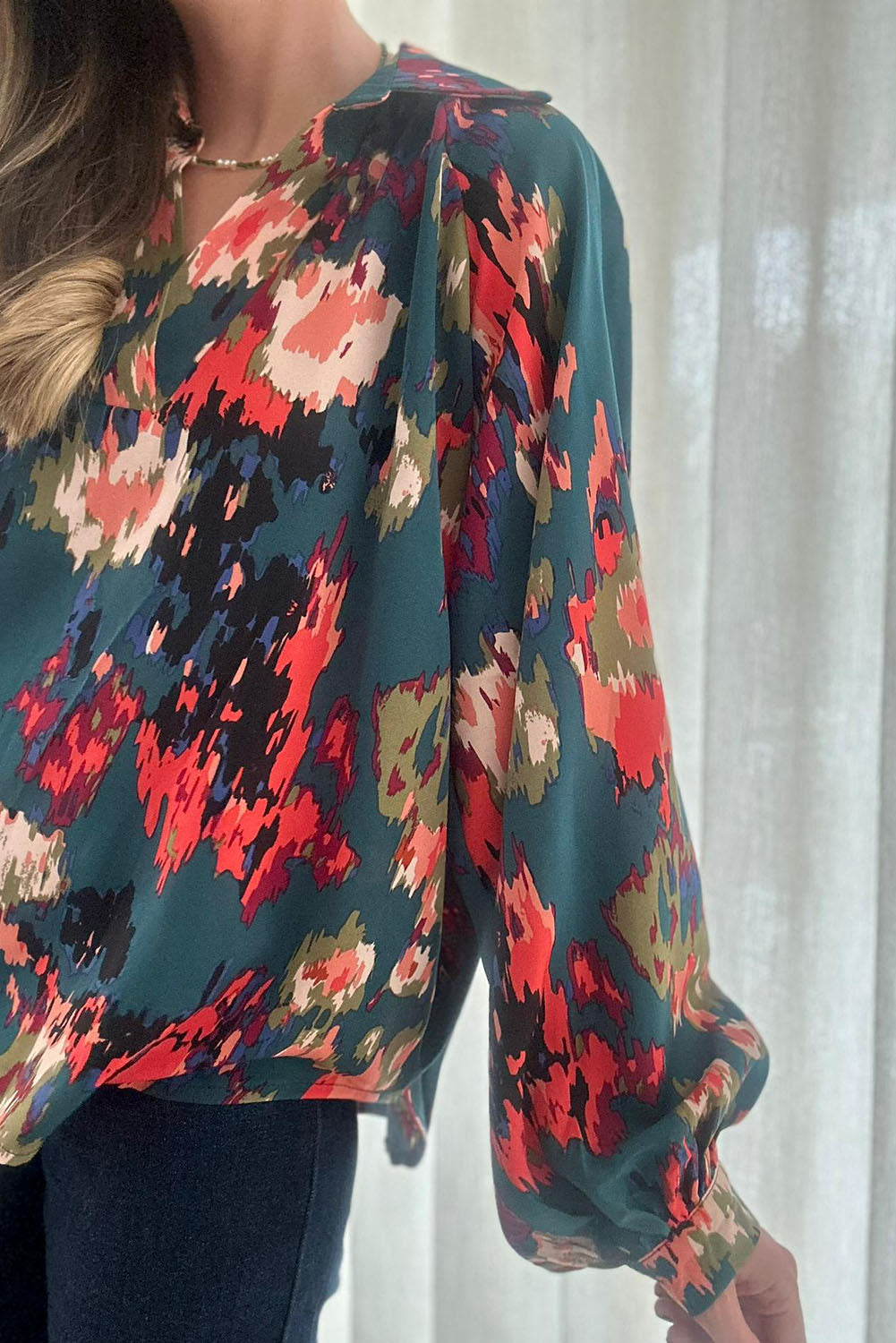 V Neck Puff Sleeve Blouse
