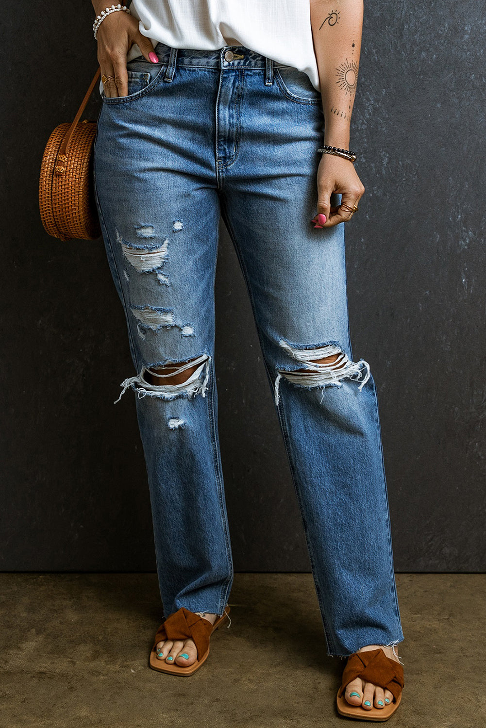 Distressed Straight Leg Jeans