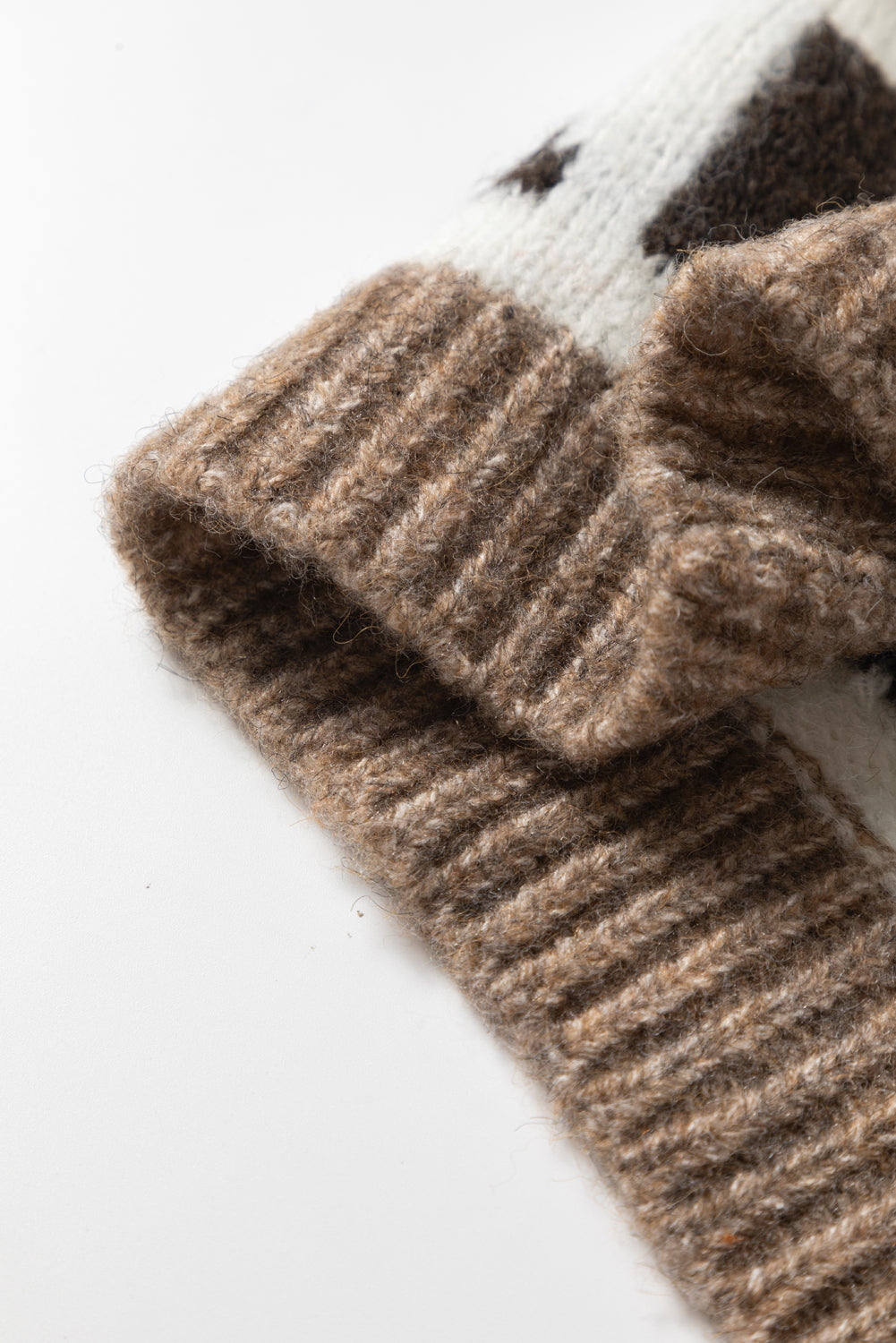 Geometric Pattern Cardigan