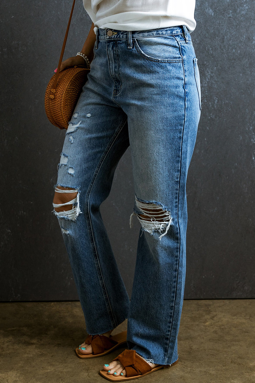 Distressed Straight Leg Jeans